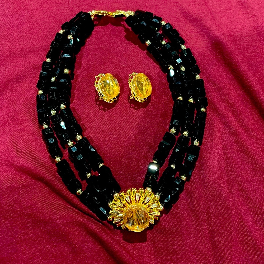 Women's Wedding Crystal Necklace Beads Set With Titanium Gold Earrings